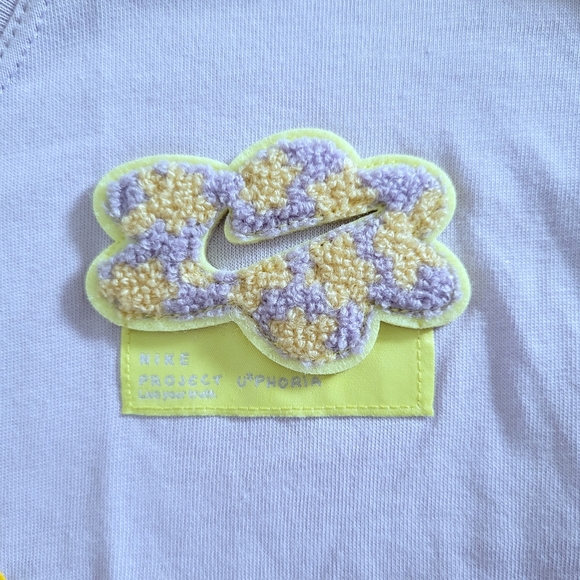 Nike👟 U*Phoria Loose Fit Cropped Tee👕 - NWT - Picture 6 of 16